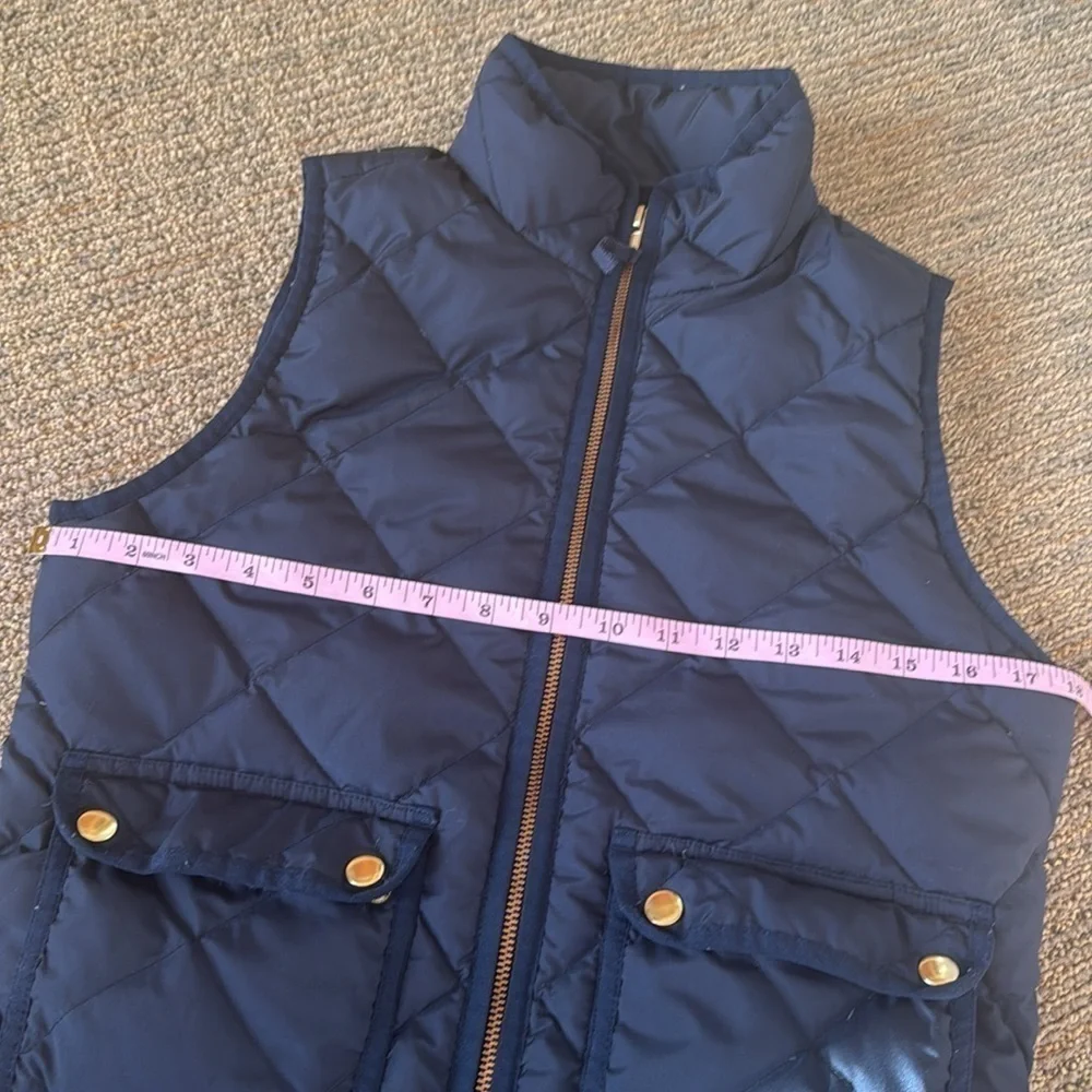J. Crew Women’s Navy Blue Quilted DOWN Puffer Vest with Snap Pockets Zip-up